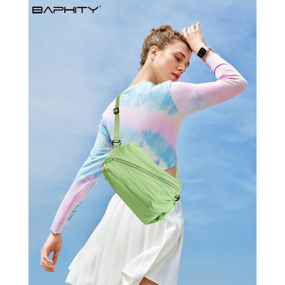 Green 8L Compact Waterproof Gym Bag for Women & Men, Lightweight & Multi-Functio - Picture 2 of 6